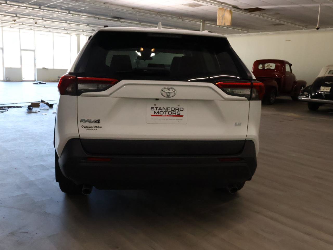 Used 2020 Toyota RAV4 LE w/ All Weather Liner Package FWD image 32