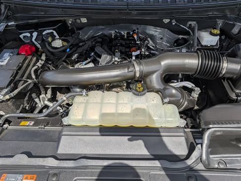 Used 2024 Lincoln Navigator Reserve AWD/4WD image 39