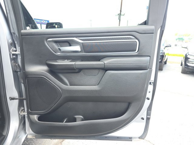 Used 2025 RAM 1500 Big Horn AWD/4WD image 37