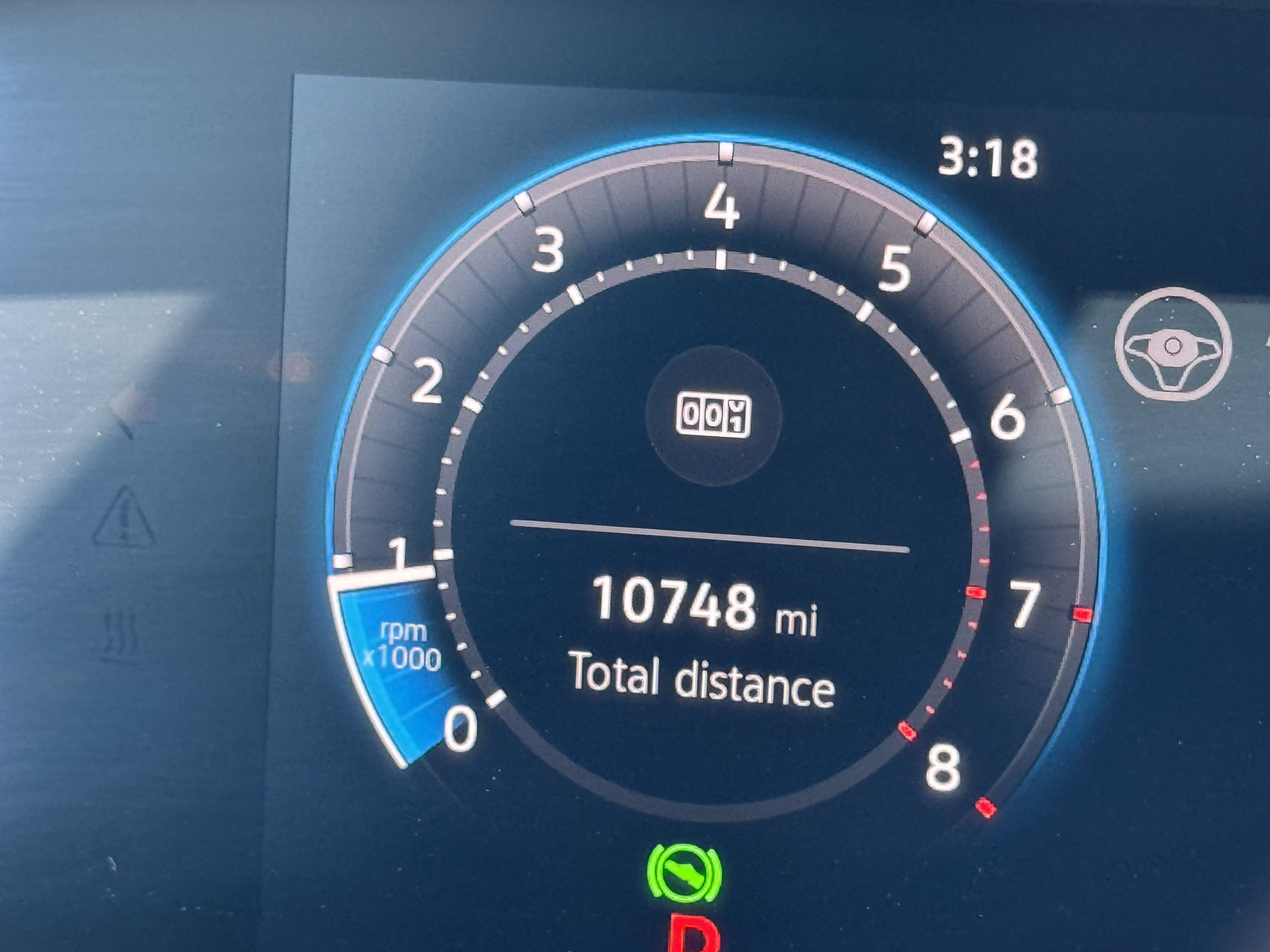 Certified 2025 Volkswagen Tiguan S FWD image 21