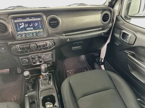 Used 2023 Jeep Wrangler Unlimited w/ Cold Weather Group AWD/4WD image 26