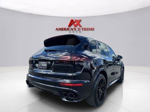 Used 2017 Porsche Cayenne GTS AWD/4WD image 5