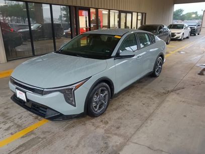 Used 2025 Kia K4 LXS