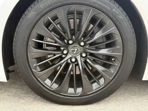 Used 2020 Lexus LS 500 image 12