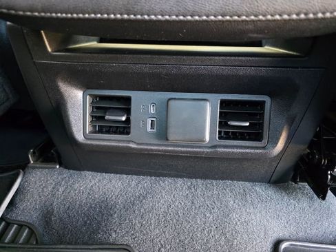 Used 2023 GMC Sierra 1500 Elevation AWD/4WD image 15