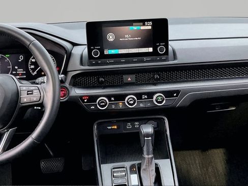 Used 2023 Honda CR-V Sport image 10