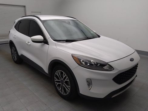 Used 2020 Ford Escape SEL FWD image 13