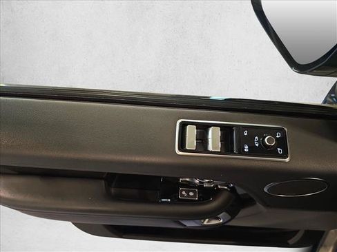 Used 2020 Land Rover Range Rover HSE AWD/4WD image 29