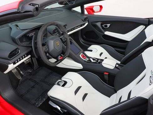 Used 2024 Lamborghini Huracan EVO AWD/4WD image 63