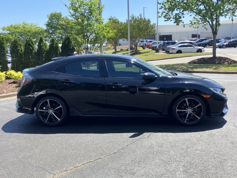 Used 2020 Honda Civic Sport image 11
