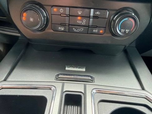 Used 2016 Ford F150 XLT w/ Equipment Group 301A Mid AWD/4WD image 38