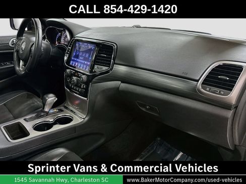 Used 2019 Jeep Grand Cherokee Altitude AWD/4WD image 30