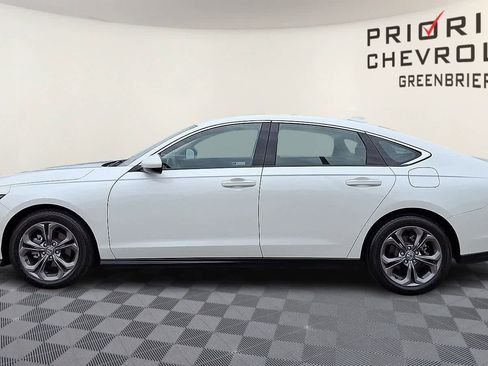 Used 2024 Honda Accord EX image 5