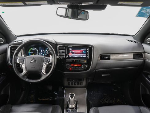 Used 2019 Mitsubishi Outlander GT image 13