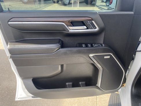 Used 2022 GMC Sierra 1500 SLT image 12