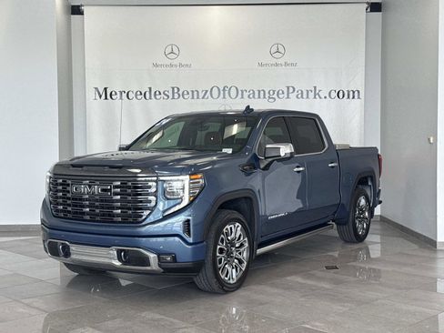Used 2024 GMC Sierra 1500 Denali Ultimate AWD/4WD image 1