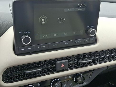 Used 2024 Honda HR-V LX image 16