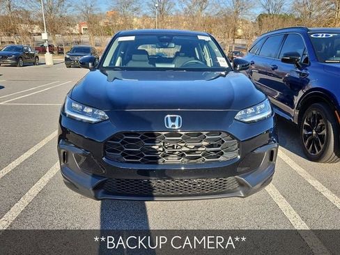 Certified 2025 Honda HR-V LX image 3