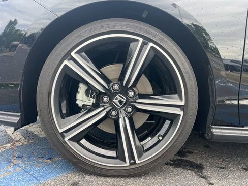 Used 2024 Honda Accord Sport image 13