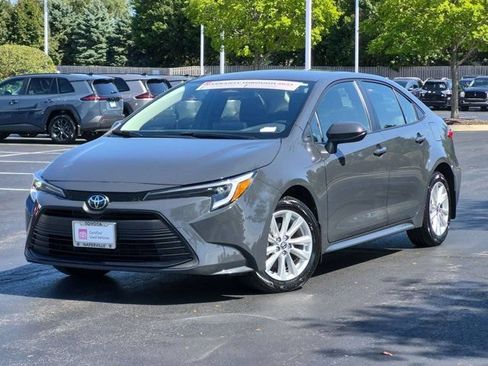 Certified 2026 Toyota Corolla LE w/ LE Premium Package FWD image 2
