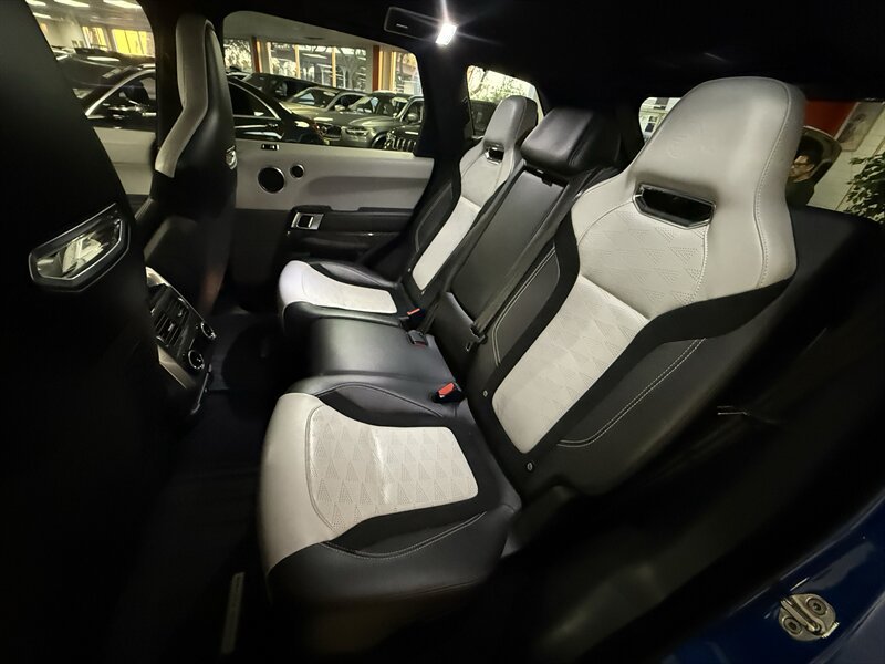 Used 2018 Land Rover Range Rover Sport SVR AWD/4WD image 27
