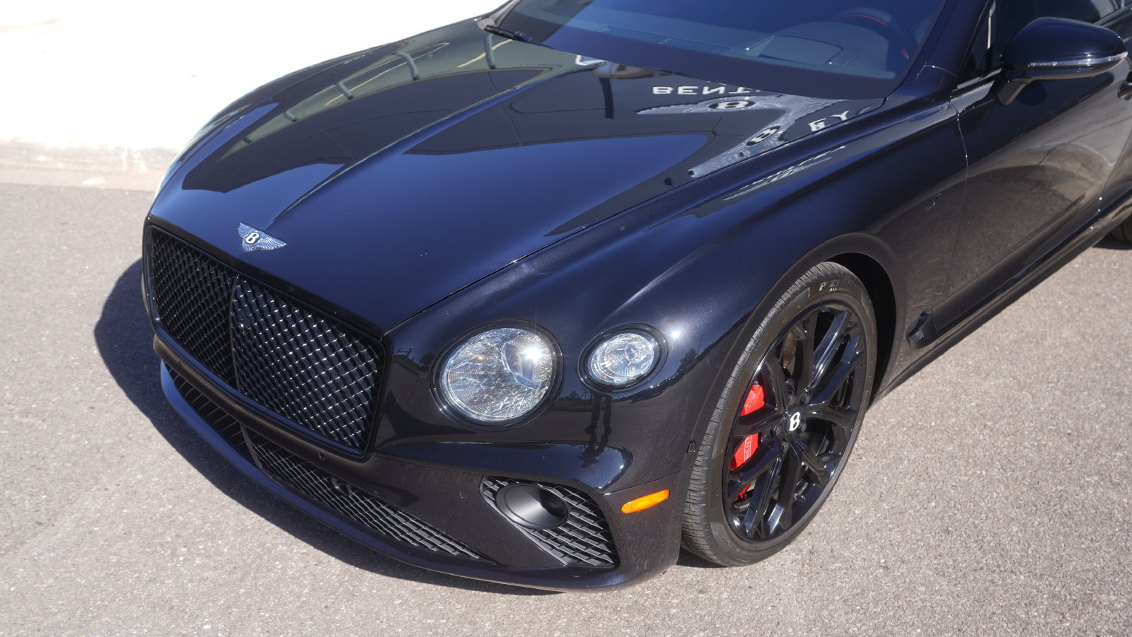 Certified 2023 Bentley Continental GT V8 AWD/4WD image 24