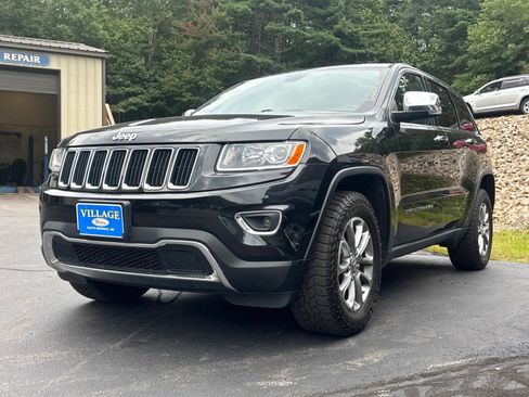 Used 2016 Jeep Grand Cherokee Limited AWD/4WD image 2