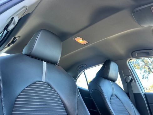 Used 2023 Toyota Camry SE image 15