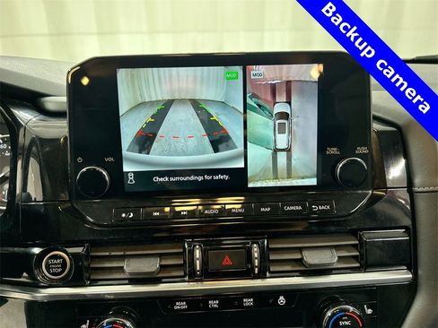 Used 2023 Nissan Pathfinder SL image 21