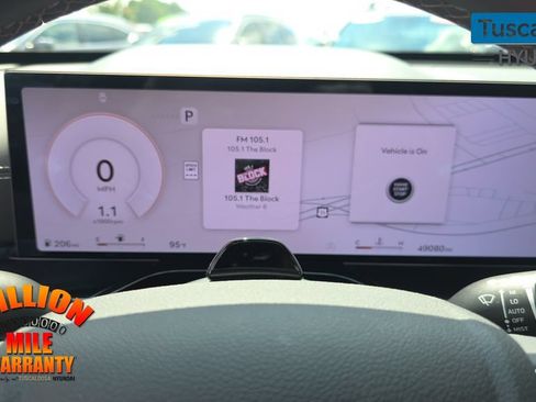 Used 2025 Genesis GV80 2.5T Standard AWD/4WD image 15