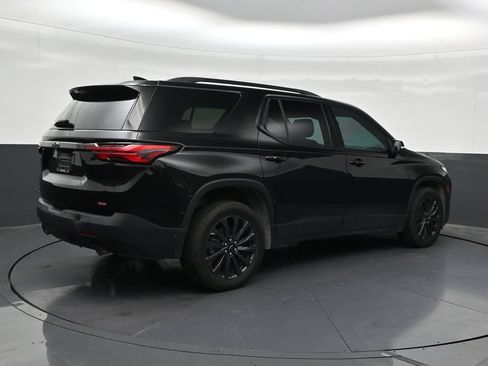 Used 2024 Chevrolet Traverse RS FWD image 5