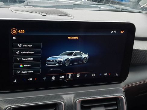 Used 2025 Ford Mustang GT Premium image 24