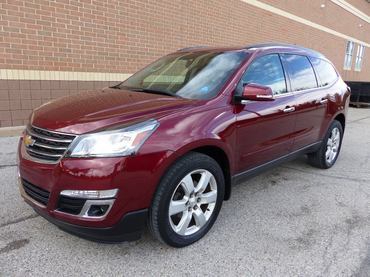 Used 2017 Chevrolet Traverse LT w/ Style and Technology Package AWD/4WD image 6