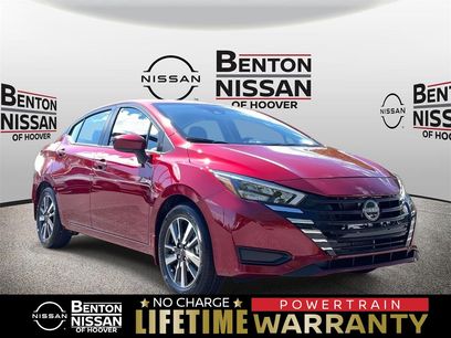 New 2025 Nissan Versa SV w/ Trunk Package