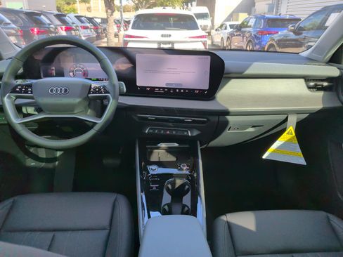 New 2026 Audi Q3 quattro 2.0T AWD/4WD image 24