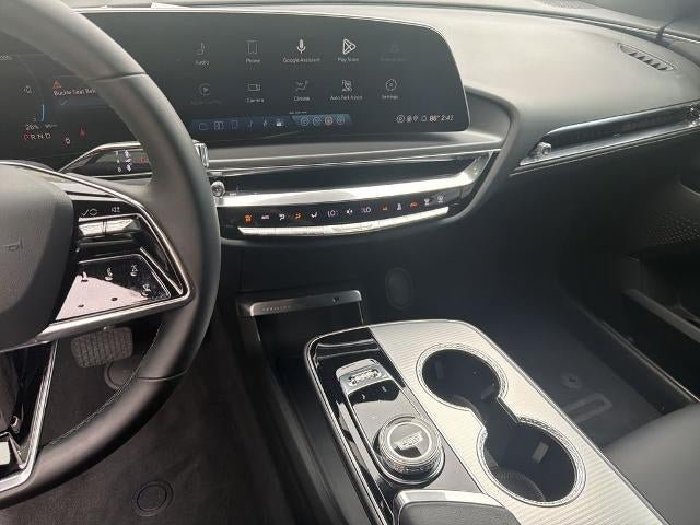 Certified 2024 Cadillac Lyriq Tech w/ Driver Assist Package AWD/4WD image 28