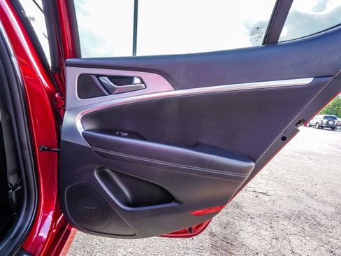 Used 2019 Genesis G70 2.0T Advanced w/ Elite Package image 35