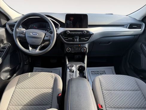 Used 2022 Ford Escape SE image 10