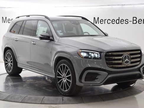 New 2026 Mercedes-Benz GLS 450 4MATIC image 8