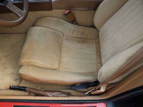 Used 1988 Pontiac Fiero GT RWD image 62