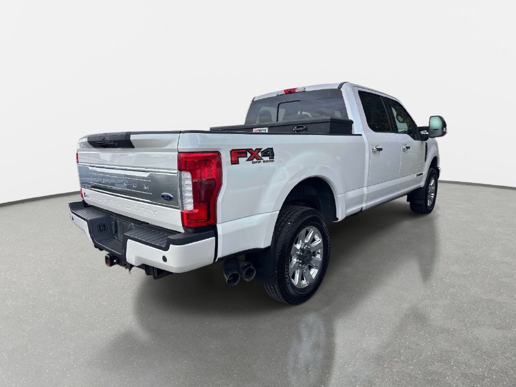 Used 2019 Ford F350 Platinum w/ Platinum Ultimate Package AWD/4WD image 3