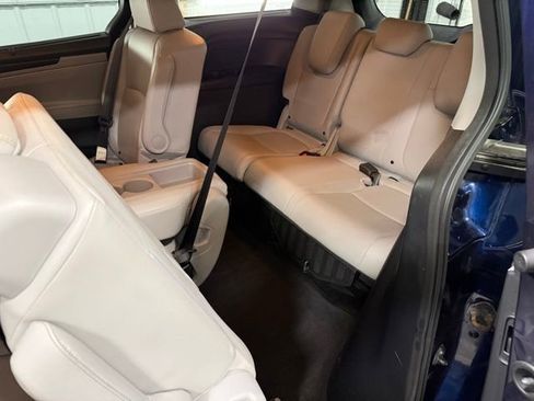 Used 2019 Honda Odyssey EX-L image 12
