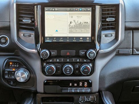 Certified 2022 RAM 1500 Laramie image 32