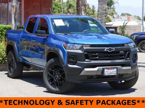 Used 2023 Chevrolet Colorado Trail Boss w/ LPO, Dark Essentials Package image 2