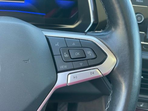 Certified 2023 Volkswagen Jetta SE FWD image 14