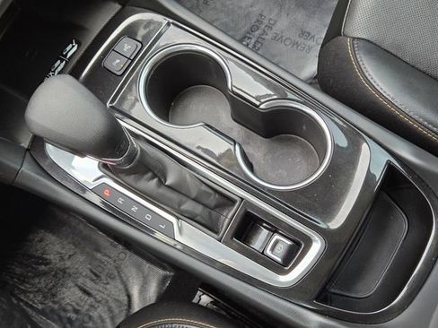 Used 2024 Chevrolet Equinox Premier image 20