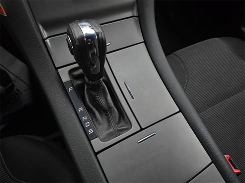Used 2013 Ford Taurus SEL image 27