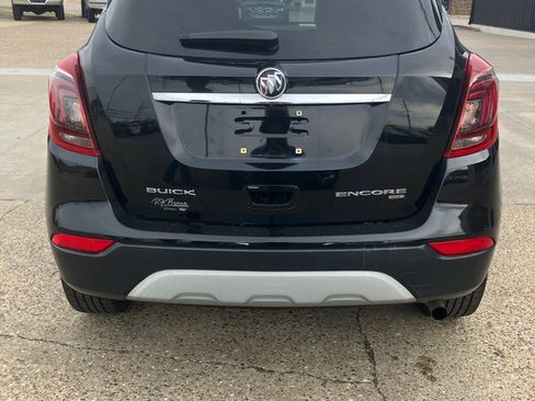 Used 2017 Buick Encore Preferred image 3