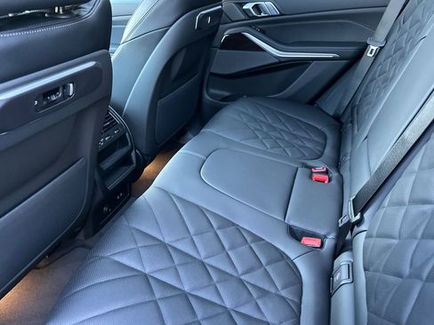 New 2026 BMW X5 xDrive40i w/ M Sport Package image 9