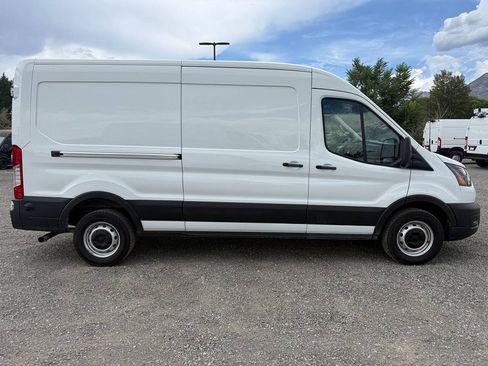 Used 2024 Ford Transit 250 148 Medium Roof RWD image 2